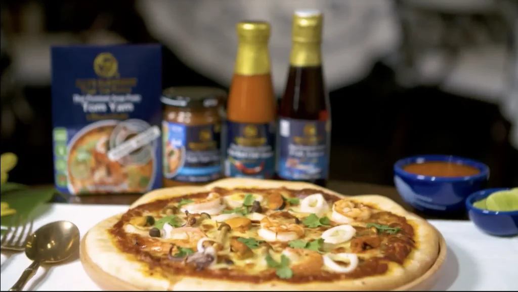 Tom Yam pizza